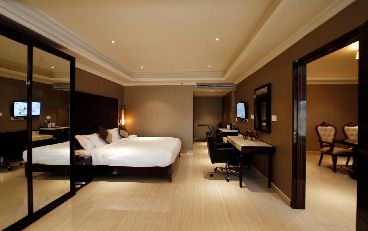 Hotel Park Residency Nilambūr Exteriér fotografie