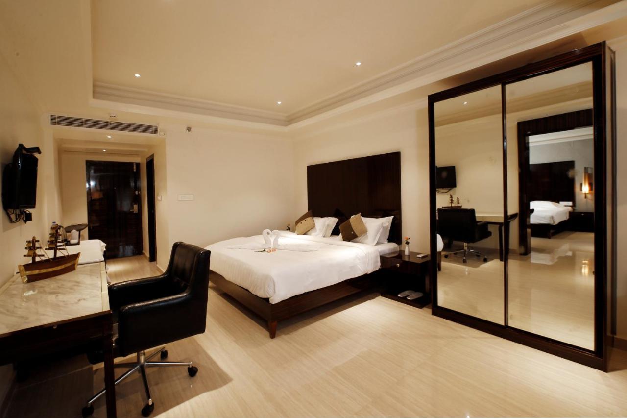 Hotel Park Residency Nilambūr Exteriér fotografie