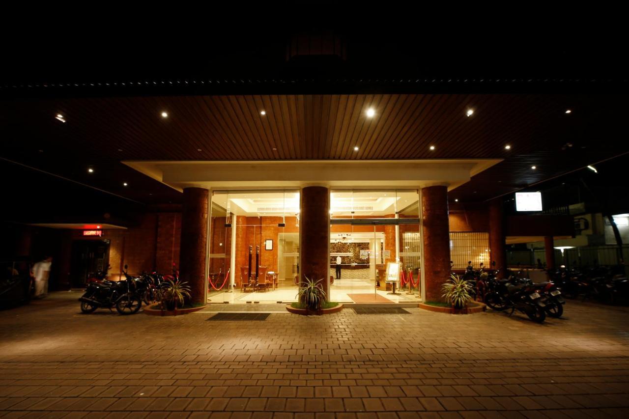 Hotel Park Residency Nilambūr Exteriér fotografie